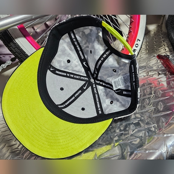 2FOR$40 Nike snapback - Picture 6 of 7